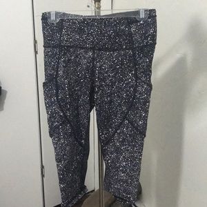 Lululemon crop leggings